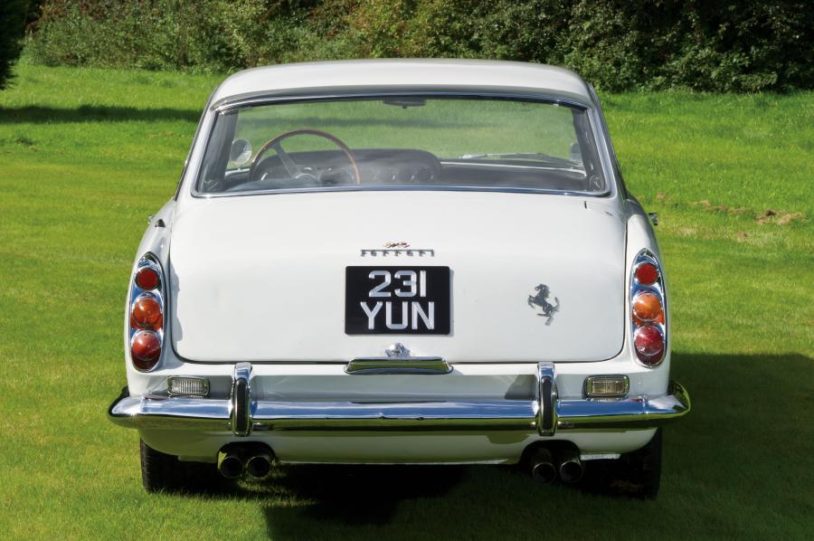  Ferrari 250 GTE Coupe (Series I) 1961 года  (фото 9 из 20)